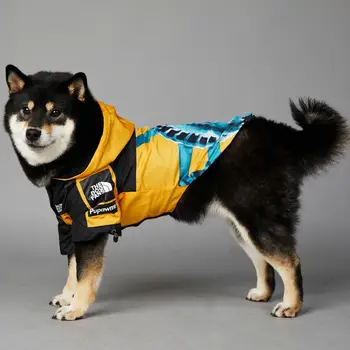 Водонепроницаемая ветрозащитная одежда для собак Регулируемый полиэстер Большой Собака Дождевой Пальто Теплый С Кулиской Собака Зарядное Пальто На Открытом Воздухе