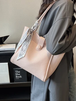 Модный дизайн Женщины Commuting Pack Сплошной цвет большой емкости Повседневные женские сумки с одним плечом под мышками Простая сумка-тоут